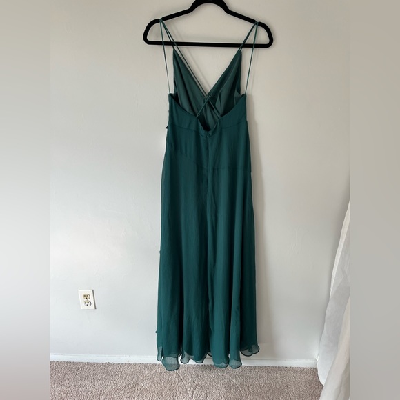 ASTR the label holland dress maxi emerald green small NWT - Picture 4 of 11